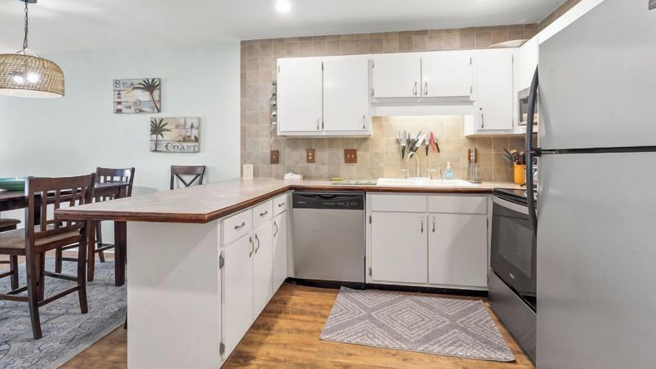Photo of Kitchen in Cherry Grove Beach