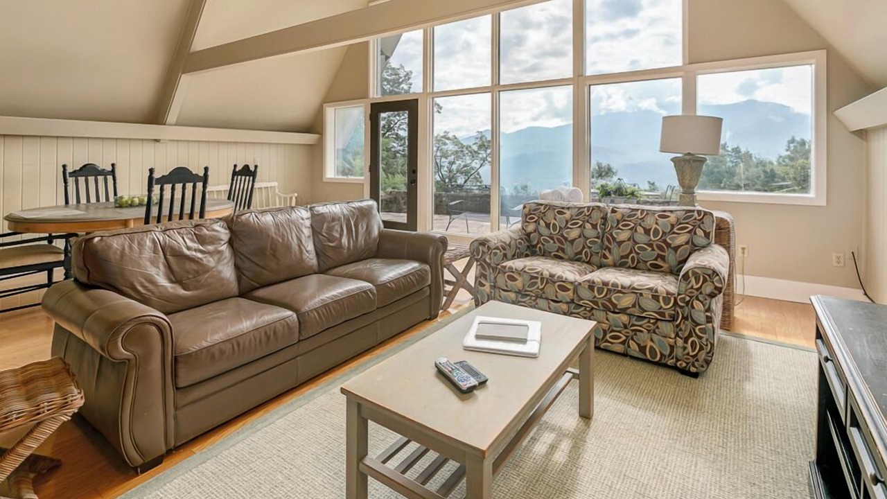 Photo of Livingroom in Chalet Village