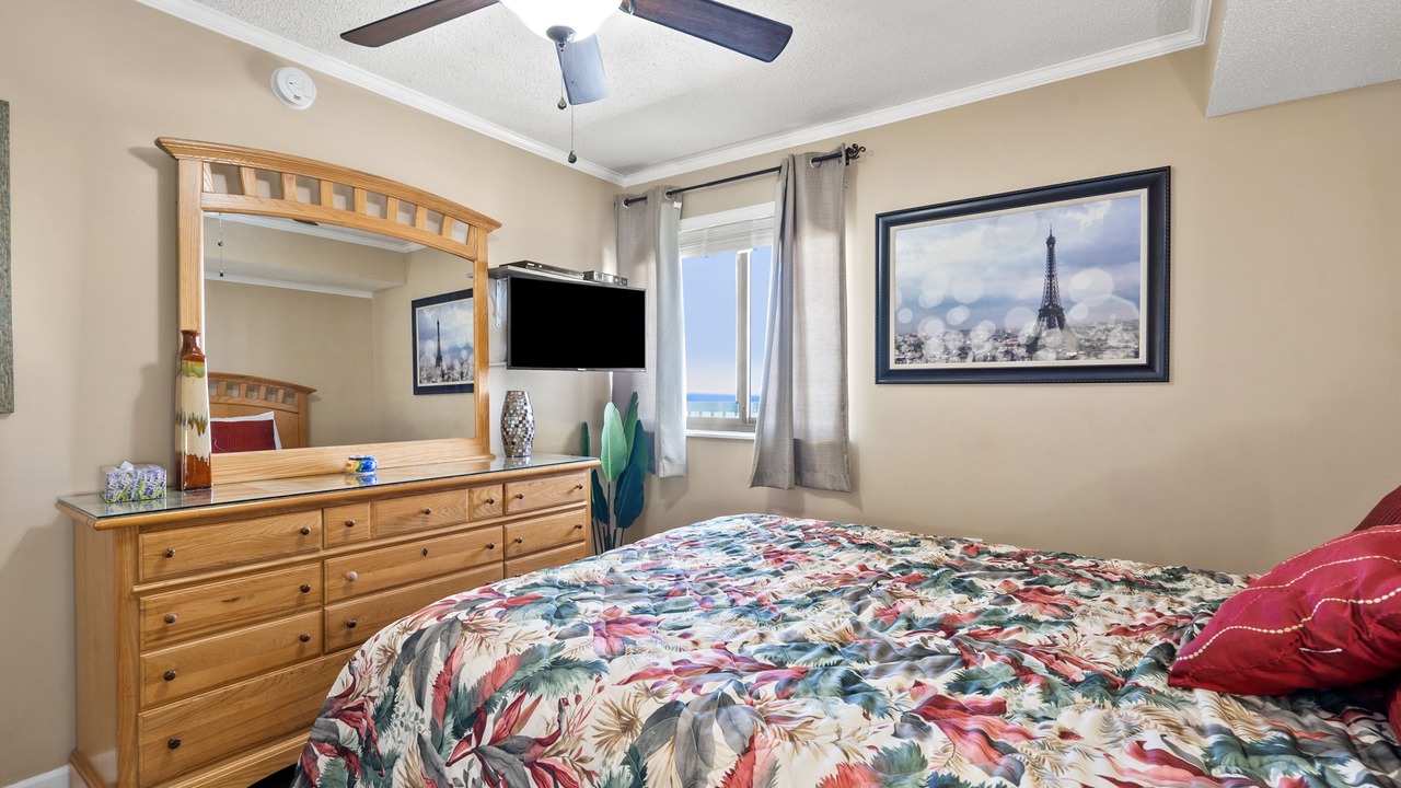 Photo of Bedroom in Ocean Drive