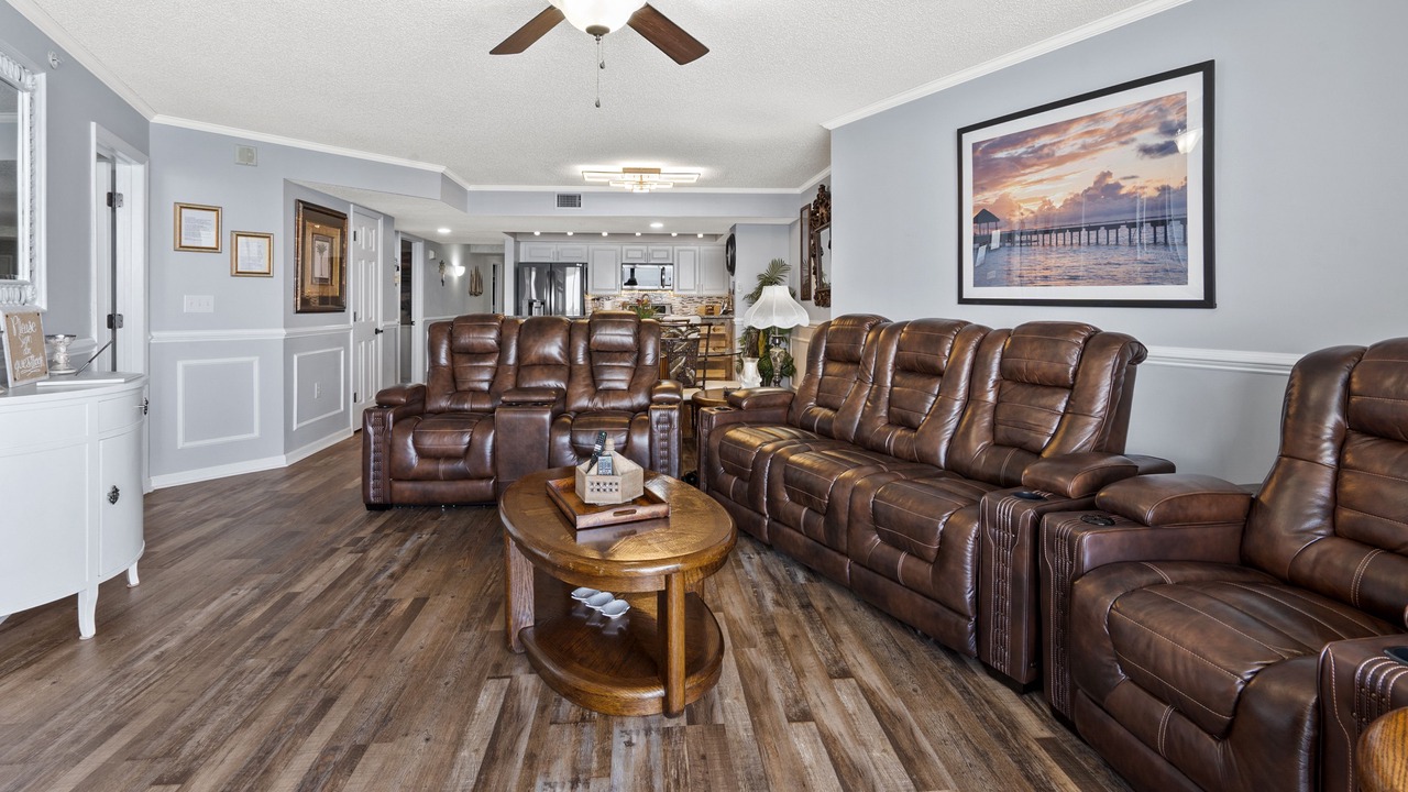 Photo of Livingroom in Ocean Drive