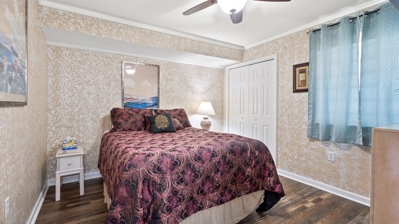 Photo of Bedroom in Ocean Drive