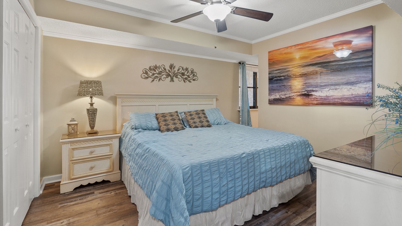 Photo of Bedroom in Ocean Drive