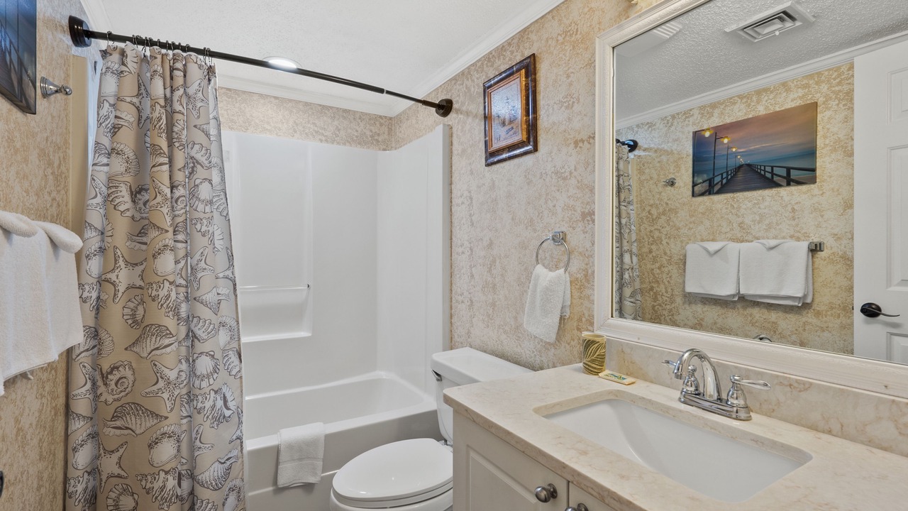 Photo of Bathroom in Ocean Drive