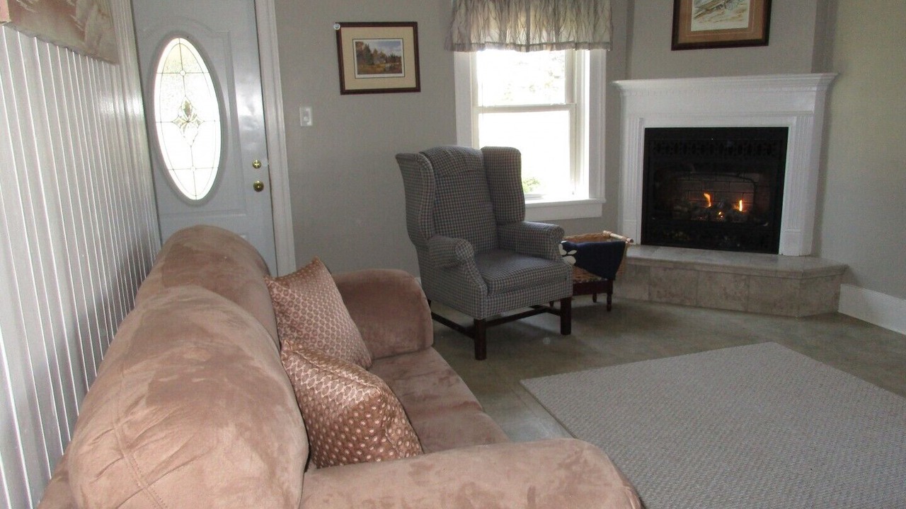 Photo of Bedroom in Oro-Medonte