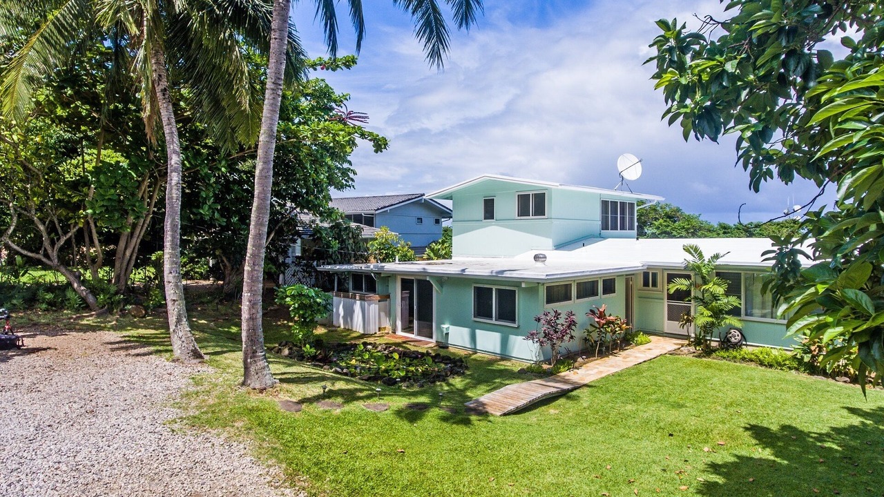 Photo of Outdoor in Ka'a'awa