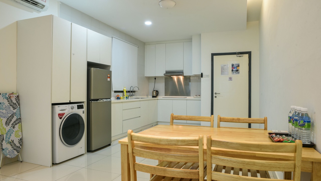 Photo of Kitchen in Usj 1