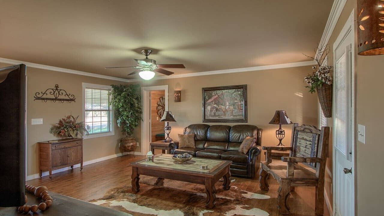 Photo of Livingroom in Fredericksburg