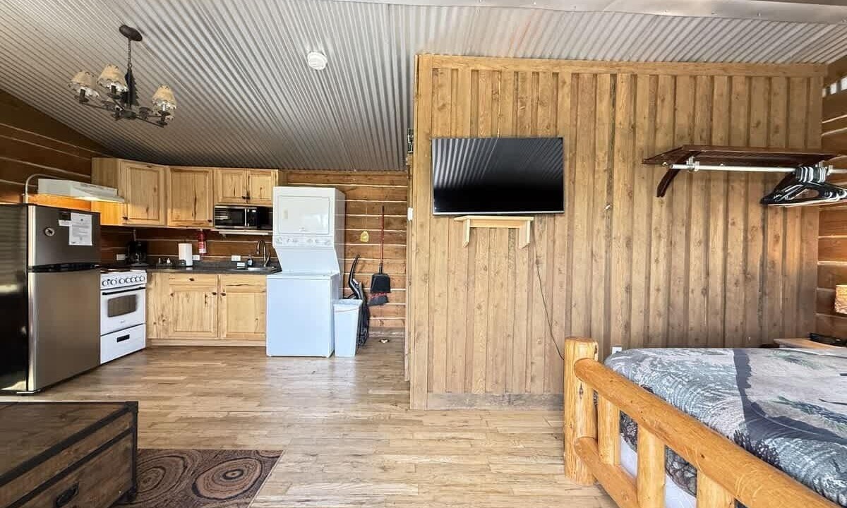 Photo of Bedroom in Island Park