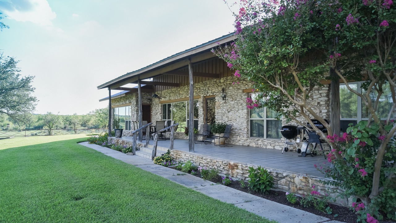 Photo of Outdoor in San Saba