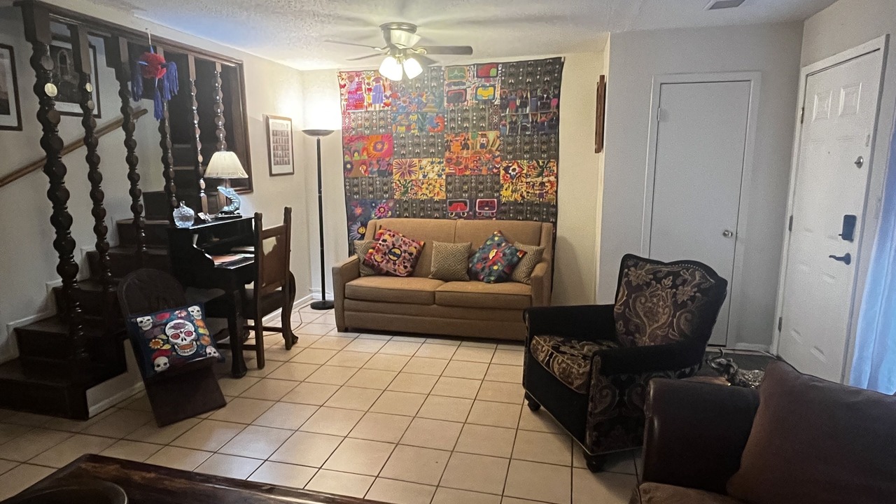 Photo of Livingroom in Bonanza
