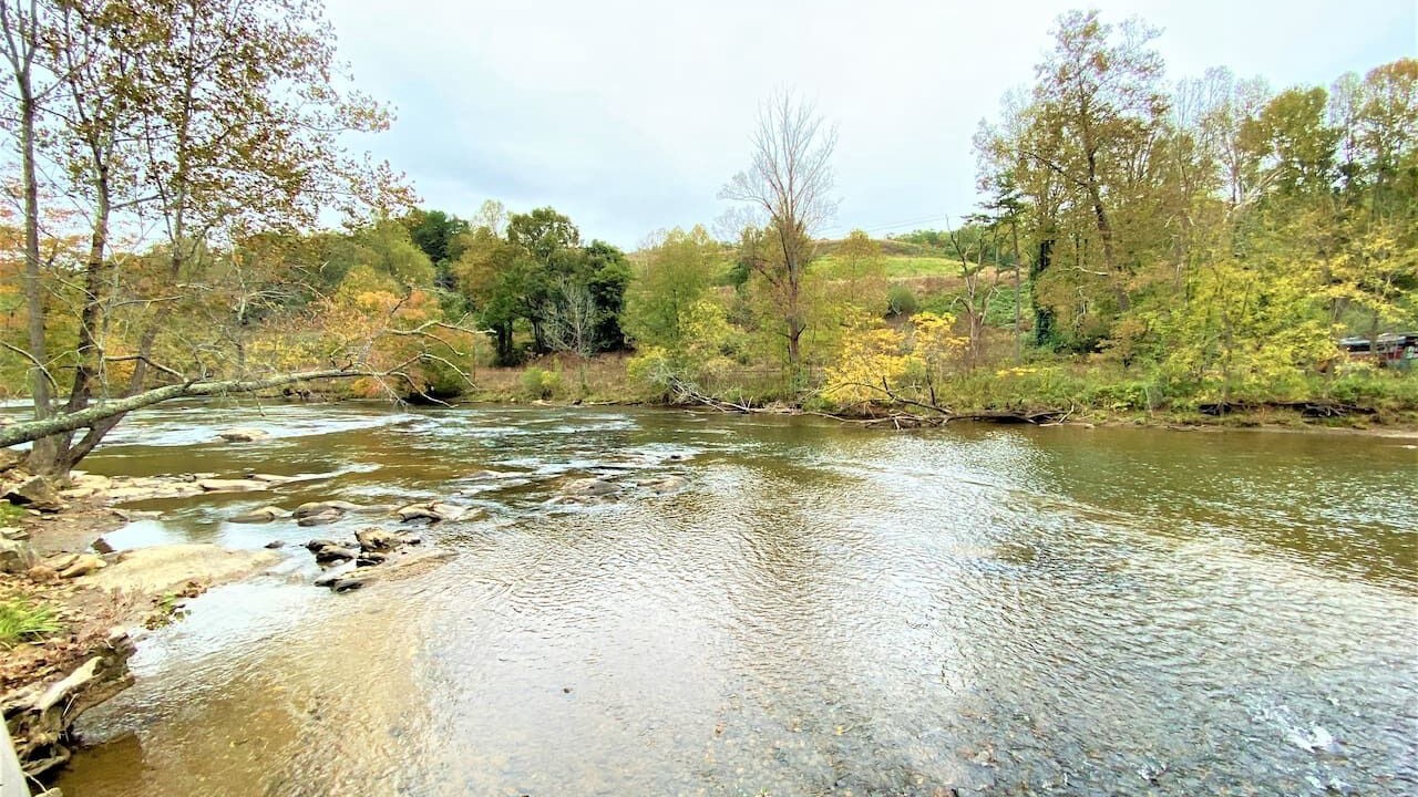 Photo of Others in Dillsboro
