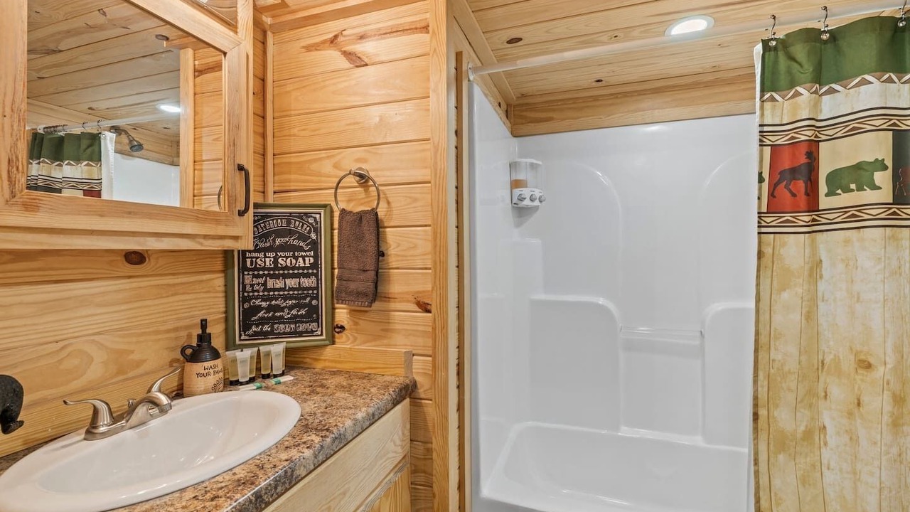 Photo of Bathroom in Dillsboro