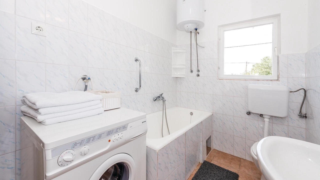 Photo of Bathroom in Unesic