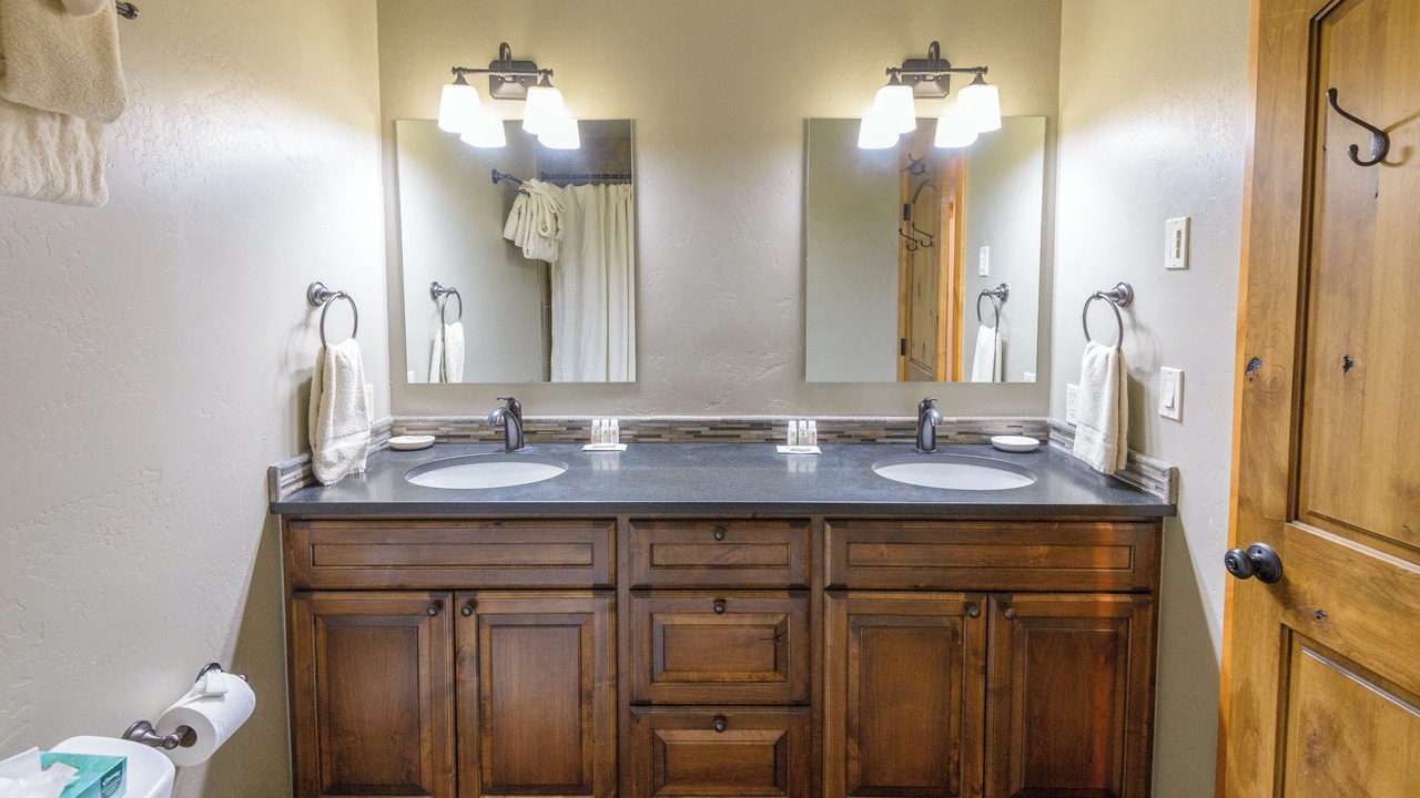 Photo of Bathroom in Mount Crested Butte