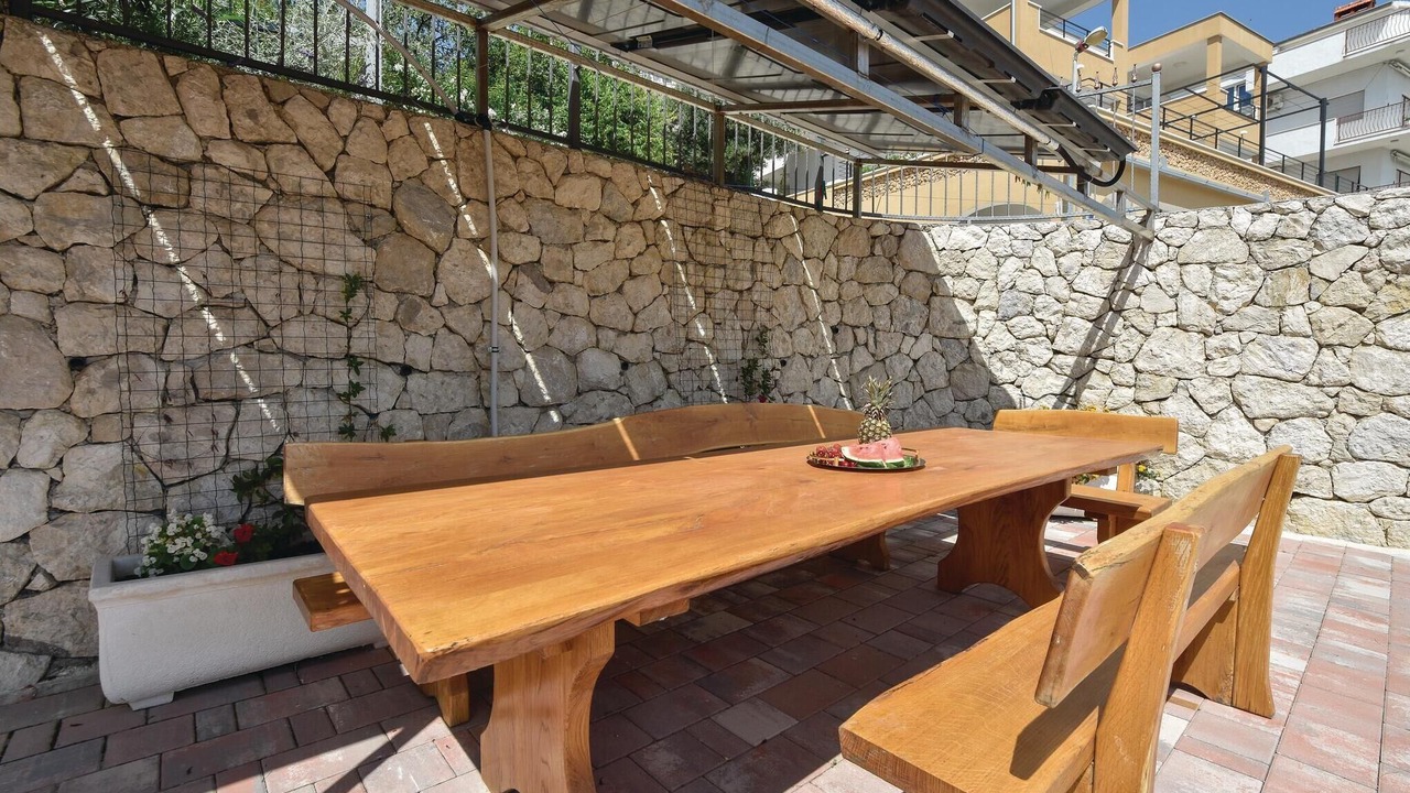 Photo of Outdoor in Duce