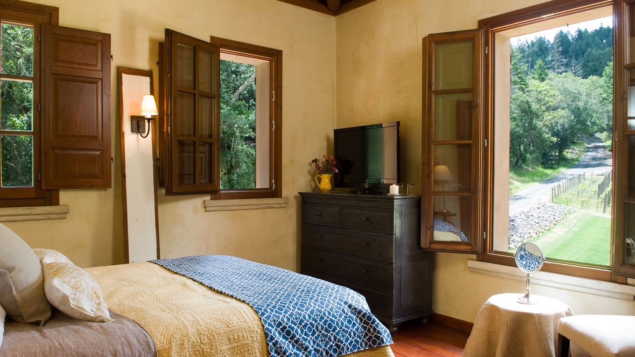 Photo of Bedroom in Glen Ellen