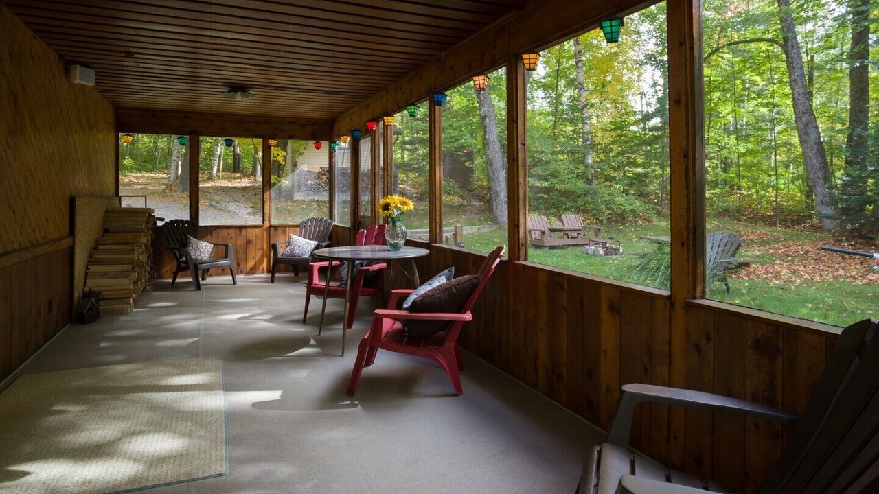 Photo of Outdoor in Broadbent
