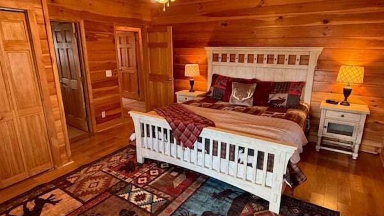 Photo of Bedroom in Boone
