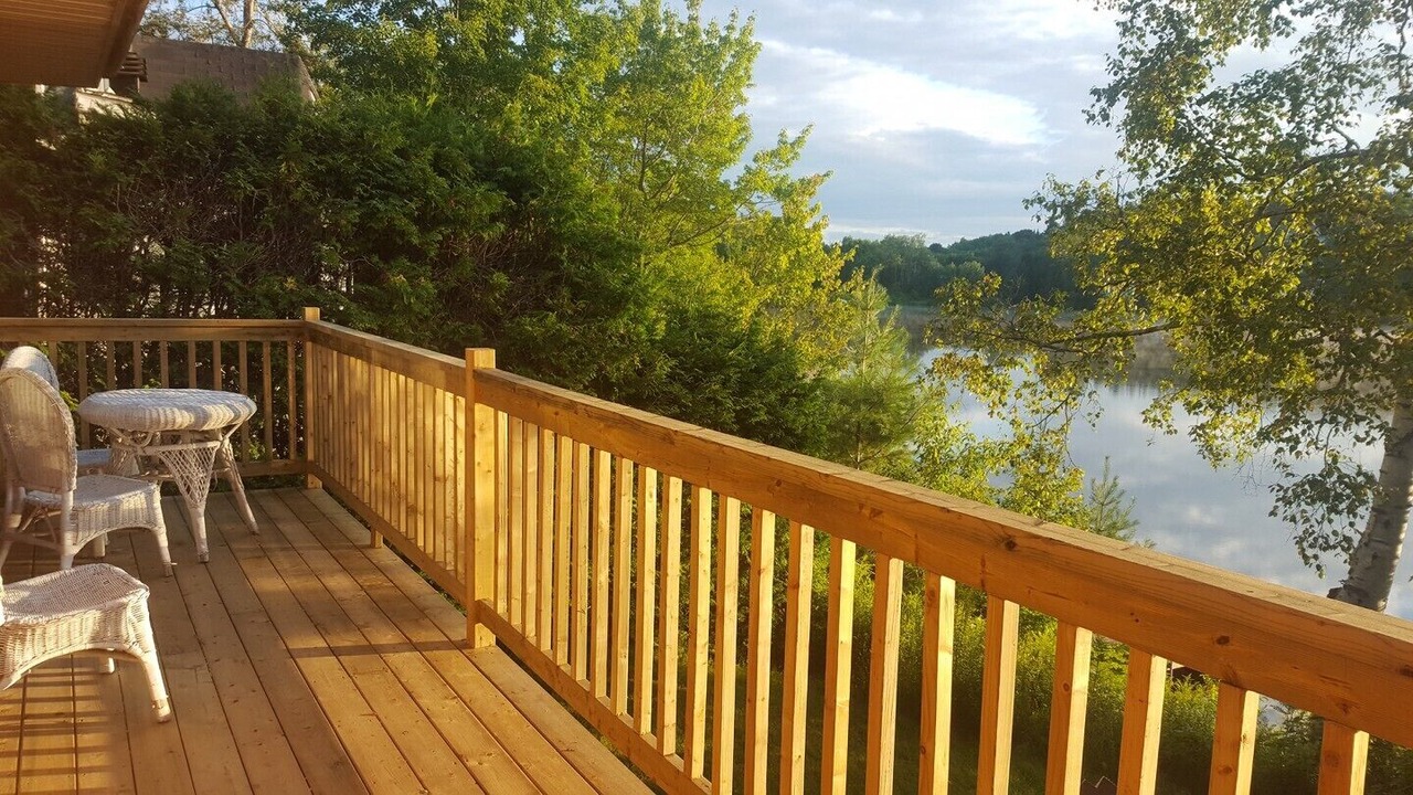 Photo of Patio Balcony in Saint-Faustin-Lac-Carre