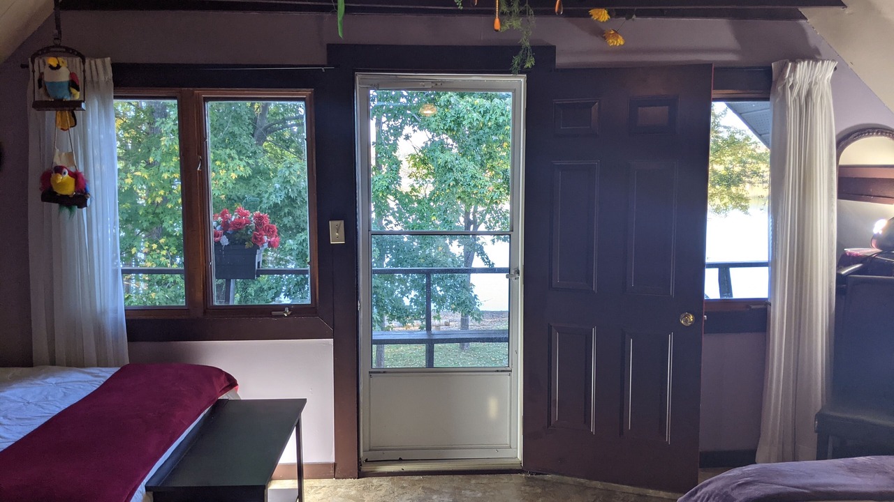 Photo of Patio Balcony in L'Isle-aux-Allumettes