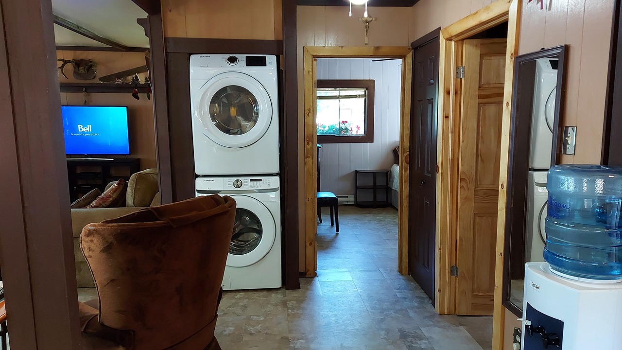 Photo of Bathroom in L'Isle-aux-Allumettes