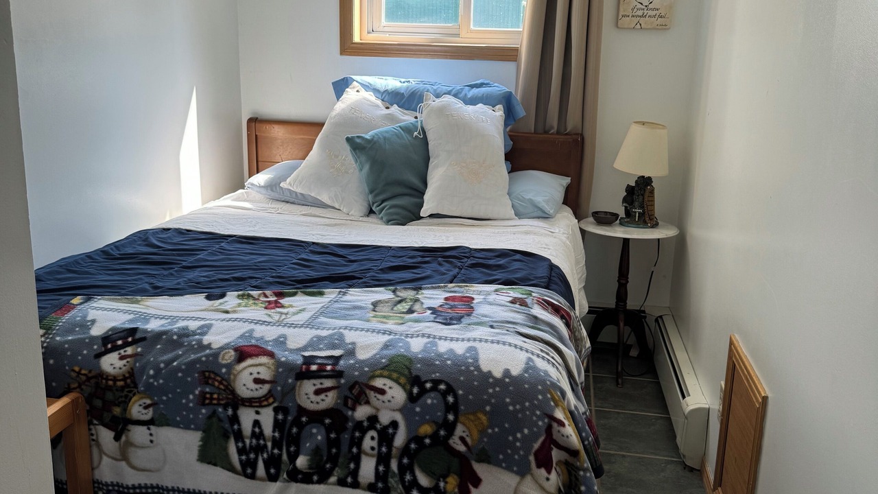 Photo of Bedroom in Farleys Corners