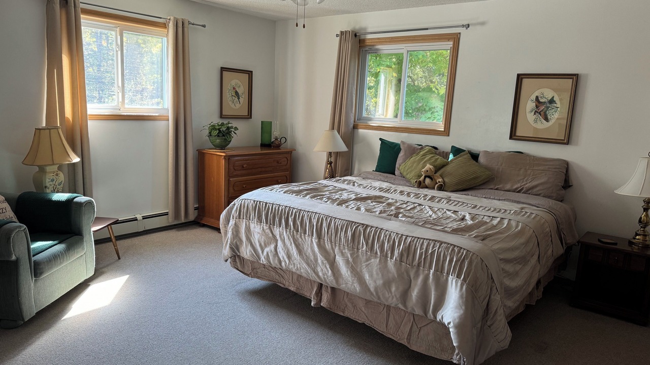 Photo of Bedroom in Farleys Corners