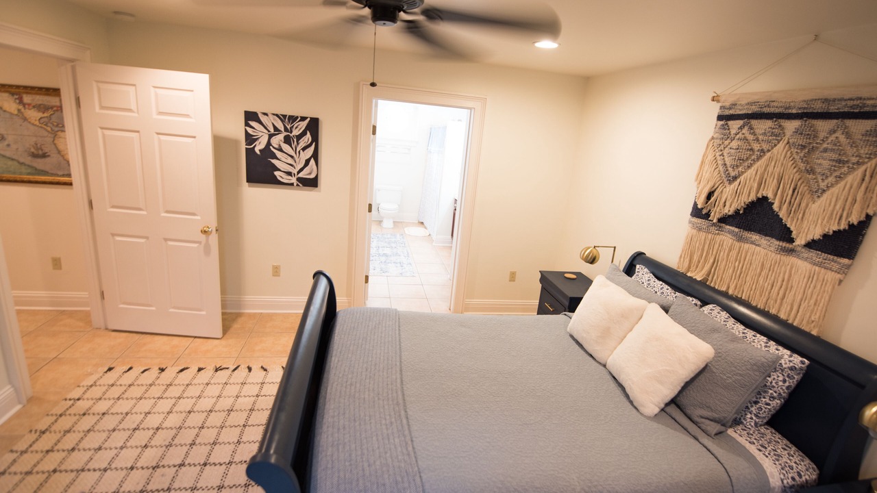 Photo of Bedroom in Broadmoor