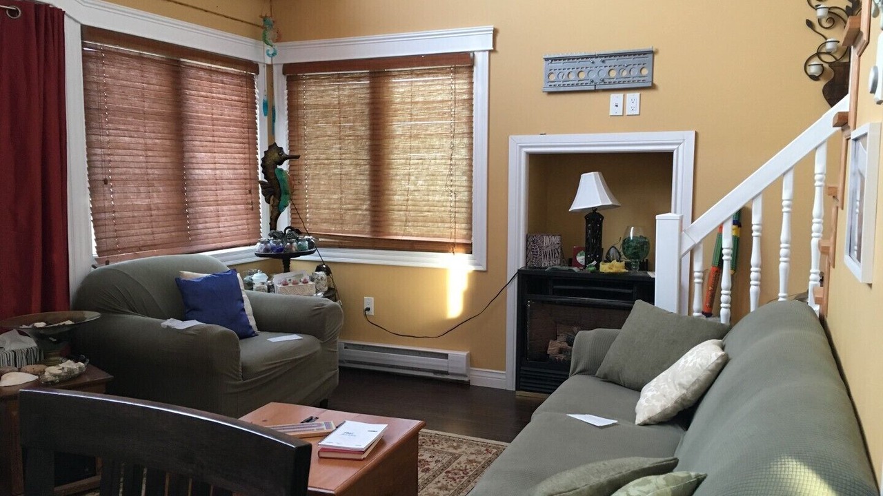 Photo of Livingroom in French Village