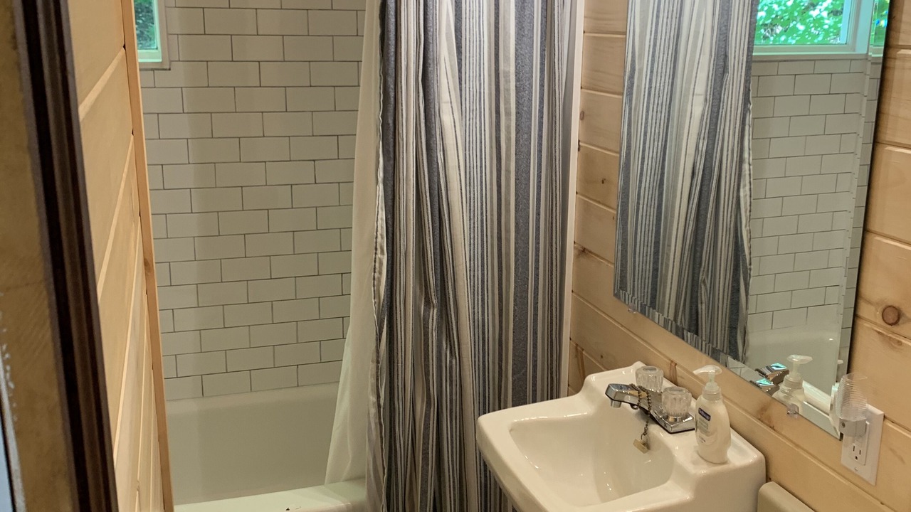 Photo of Bathroom in Hastings Highlands