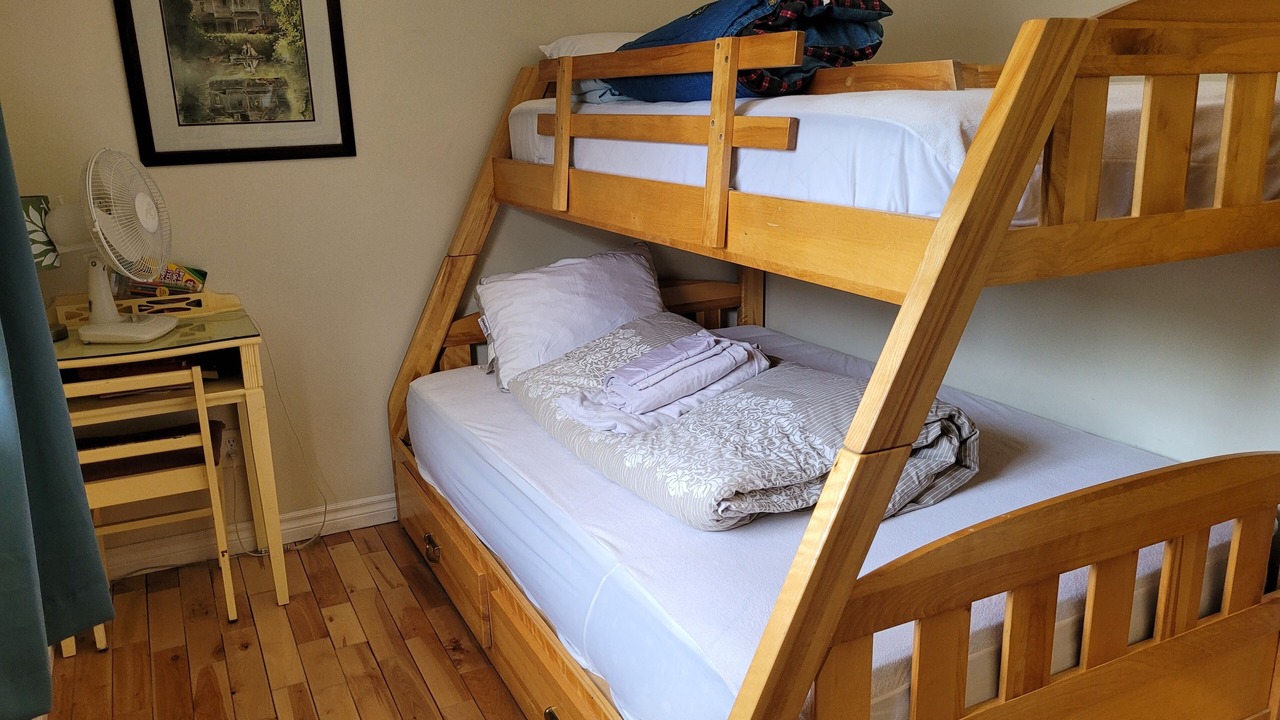 Photo of Bedroom in Miller Lake