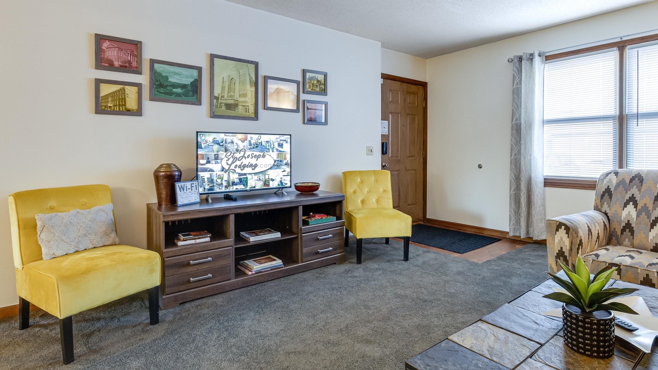 Photo of Livingroom in St. Joseph
