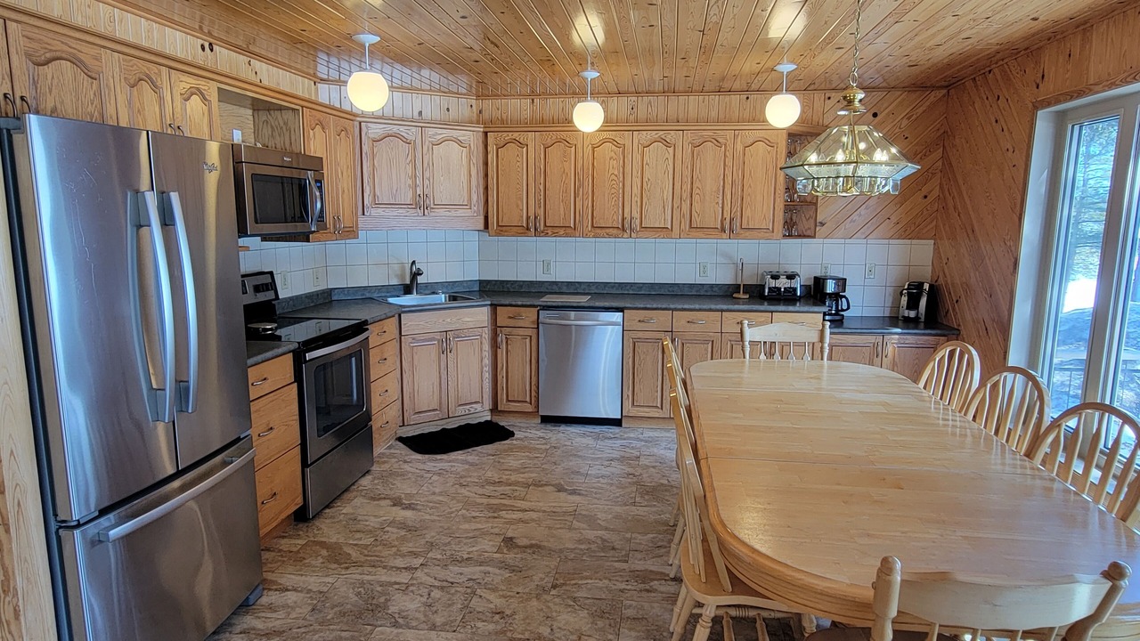 Photo of Kitchen in Sioux Narrows Nestor Falls