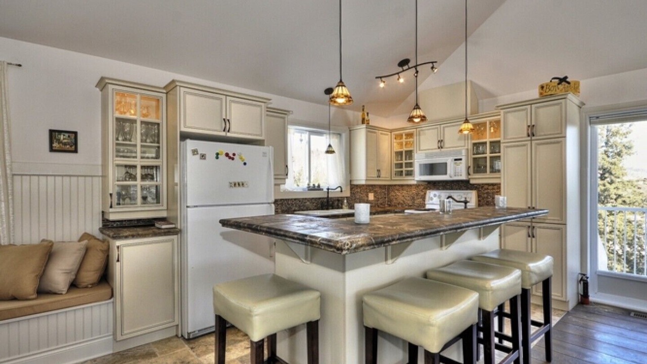 Photo of Kitchen in Saint-Sauveur