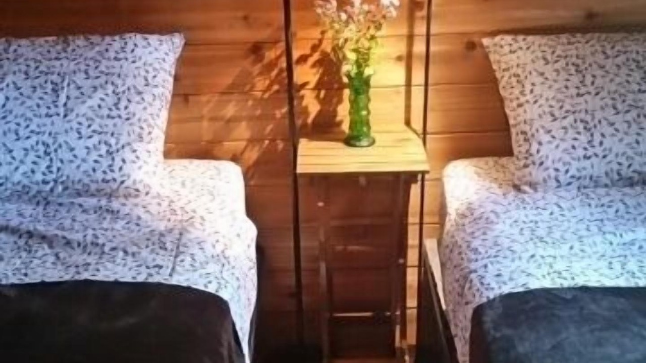 Photo of Bedroom in Byng Inlet
