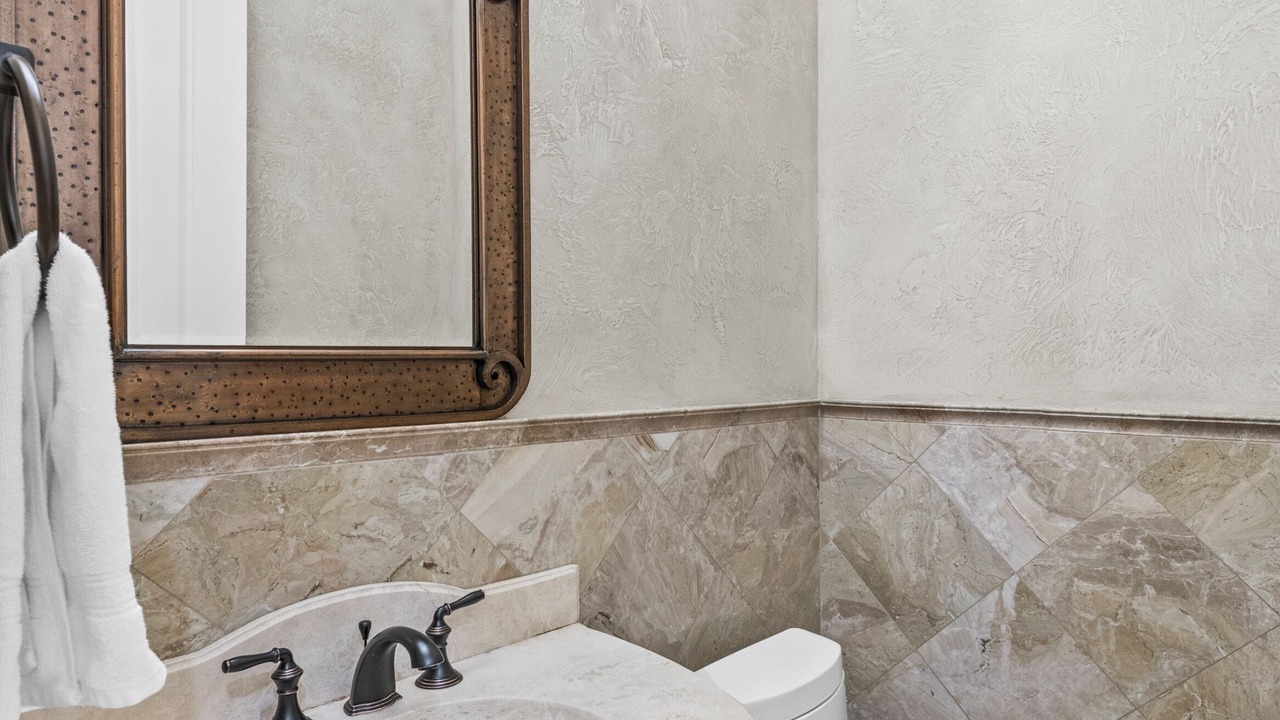 Photo of Bathroom in Las Olas Isles