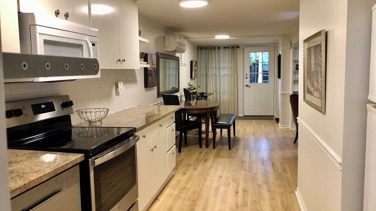 Photo of Kitchen in Roncesvalles Village