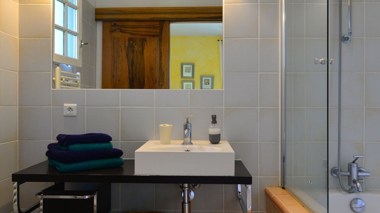 Photo of Bathroom in Barbentane