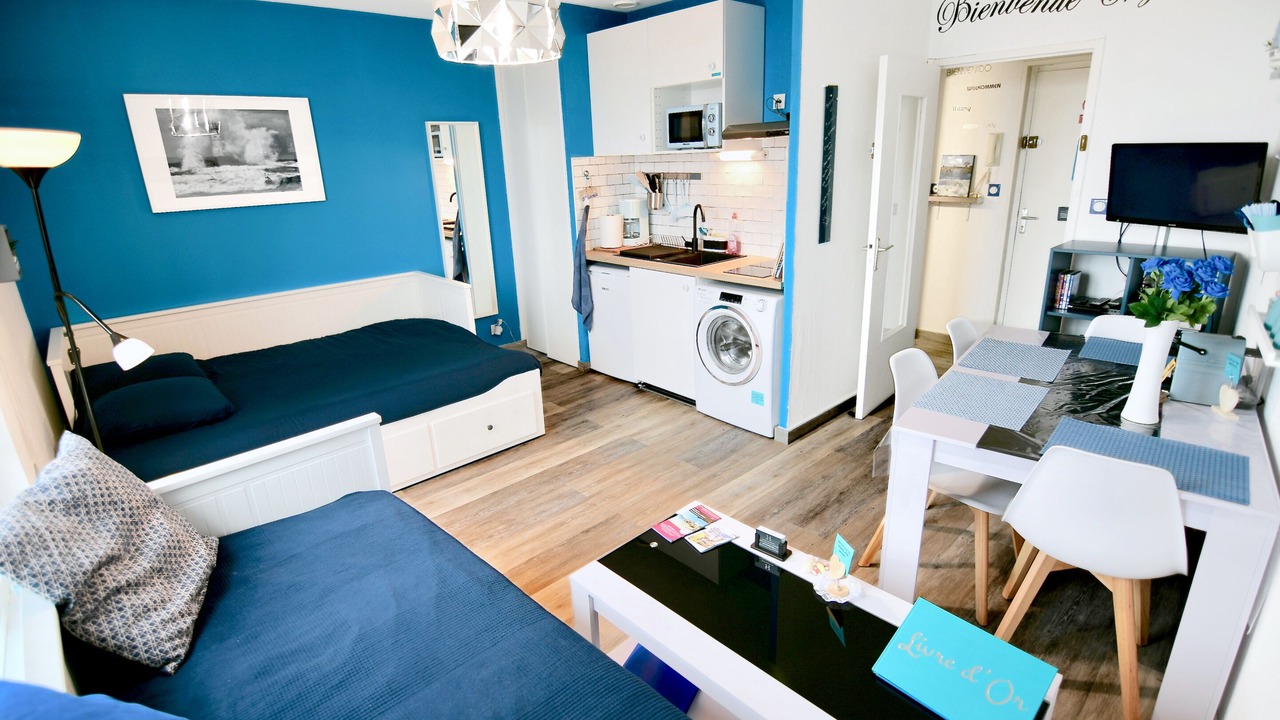 Photo of Bedroom in Downtown