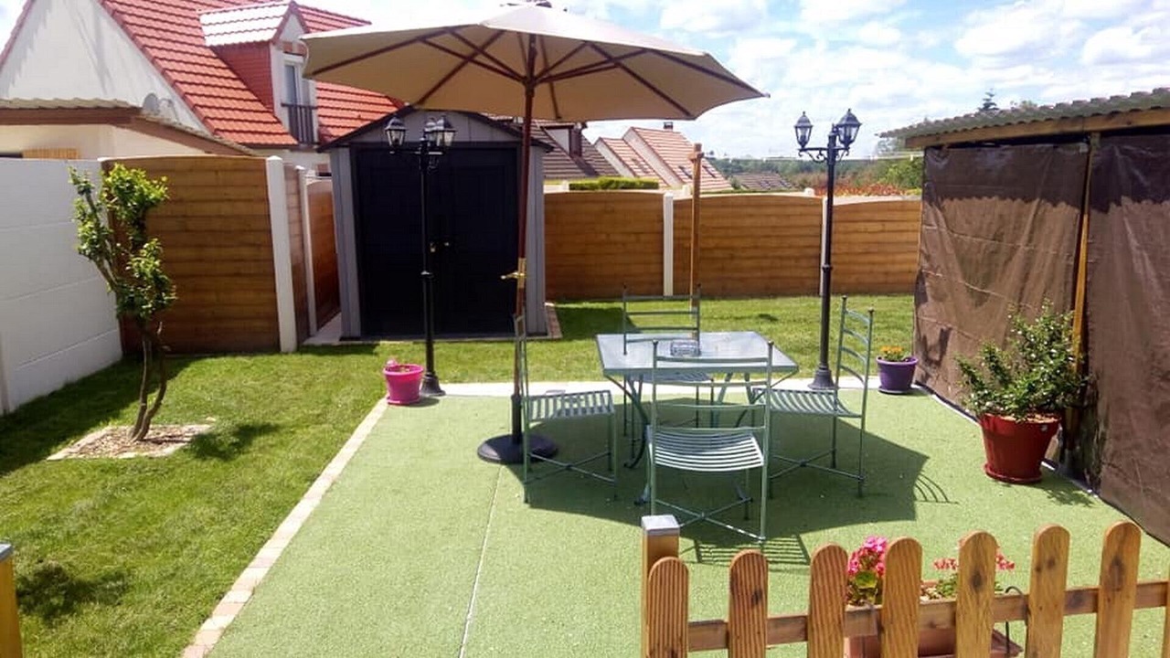 Photo of Outdoor in La Ferte-Saint-Aubin