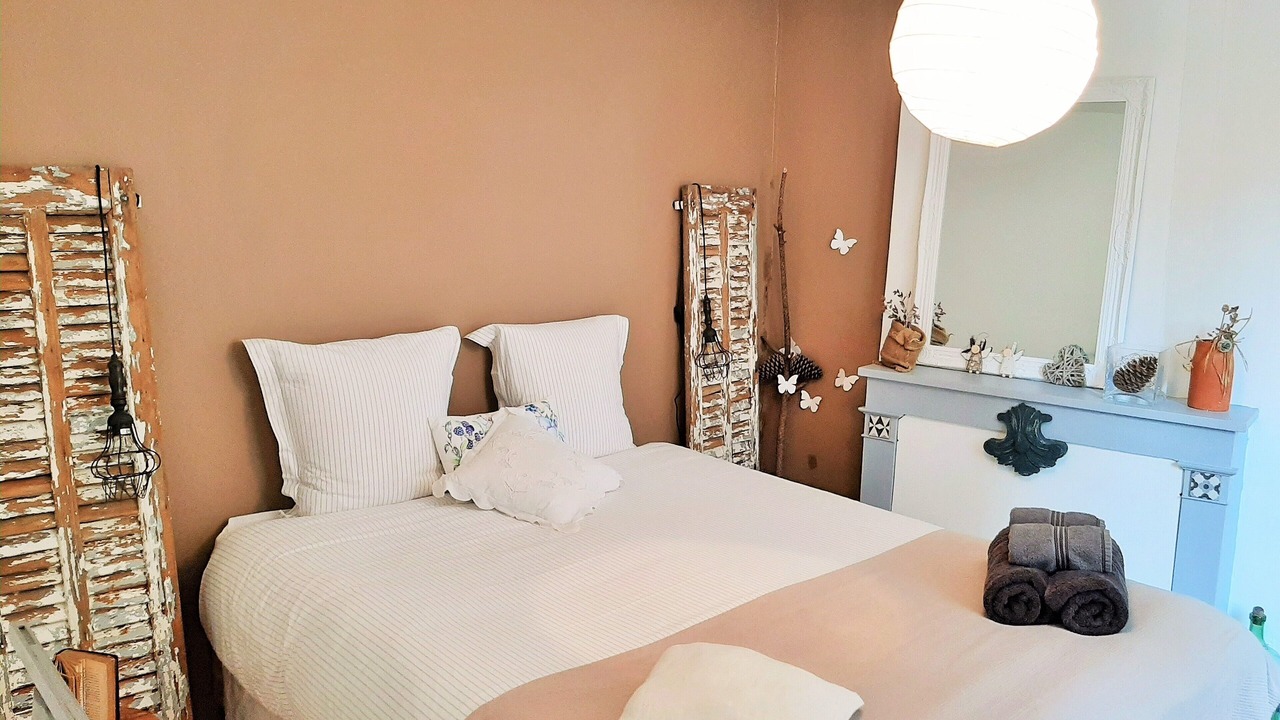Photo of Bedroom in Honfleur