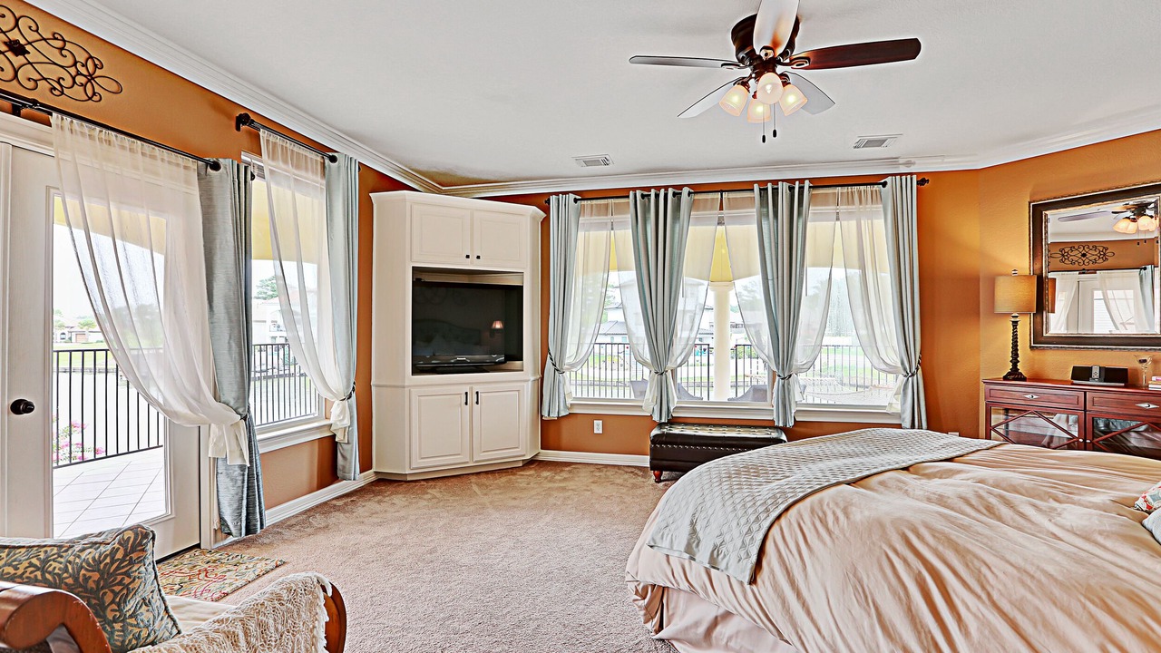 Photo of Bedroom in Conroe