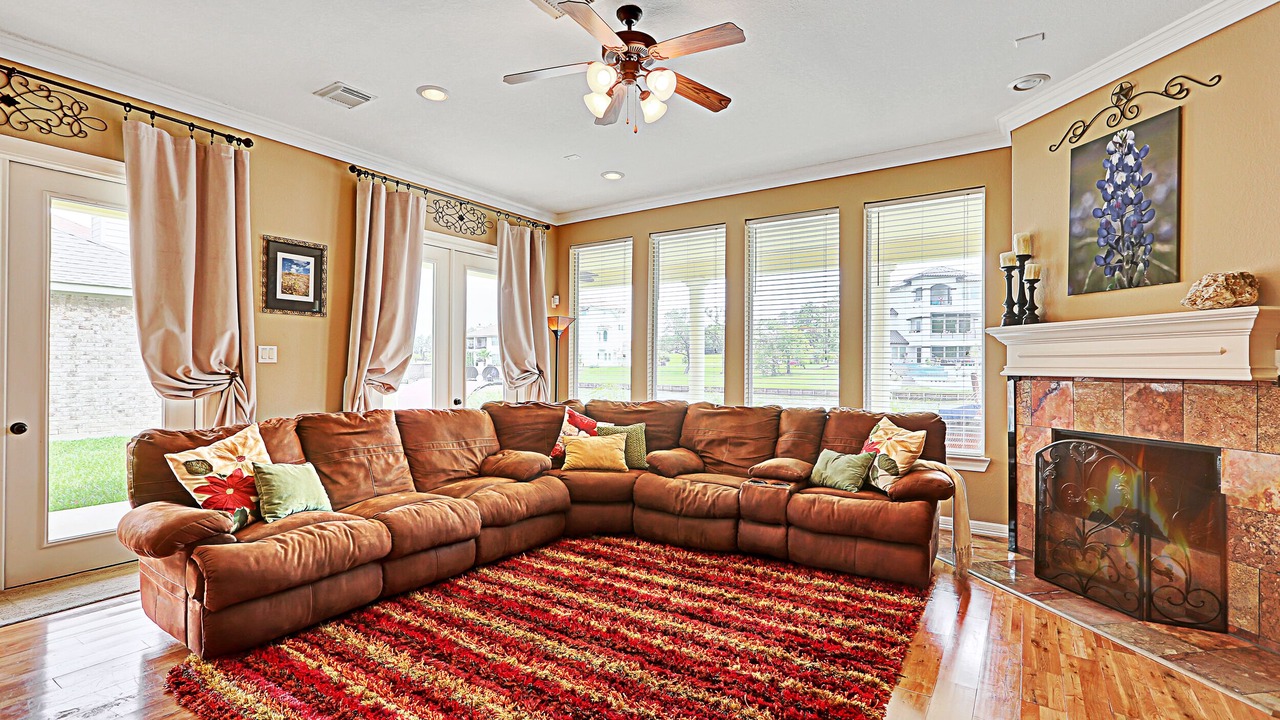Photo of Livingroom in Conroe