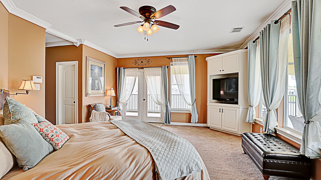 Photo of Bedroom in Conroe