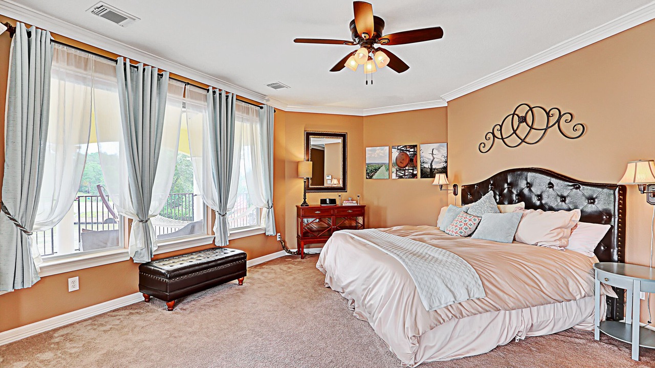 Photo of Bedroom in Conroe