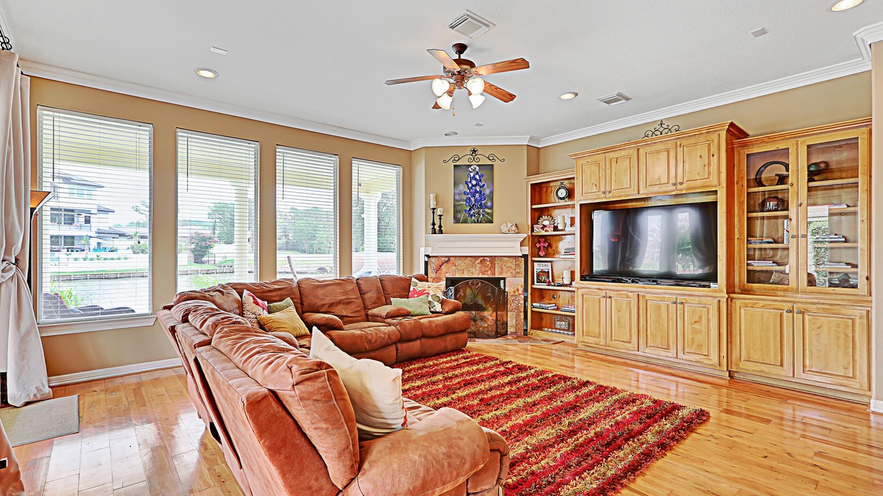 Photo of Livingroom in Conroe