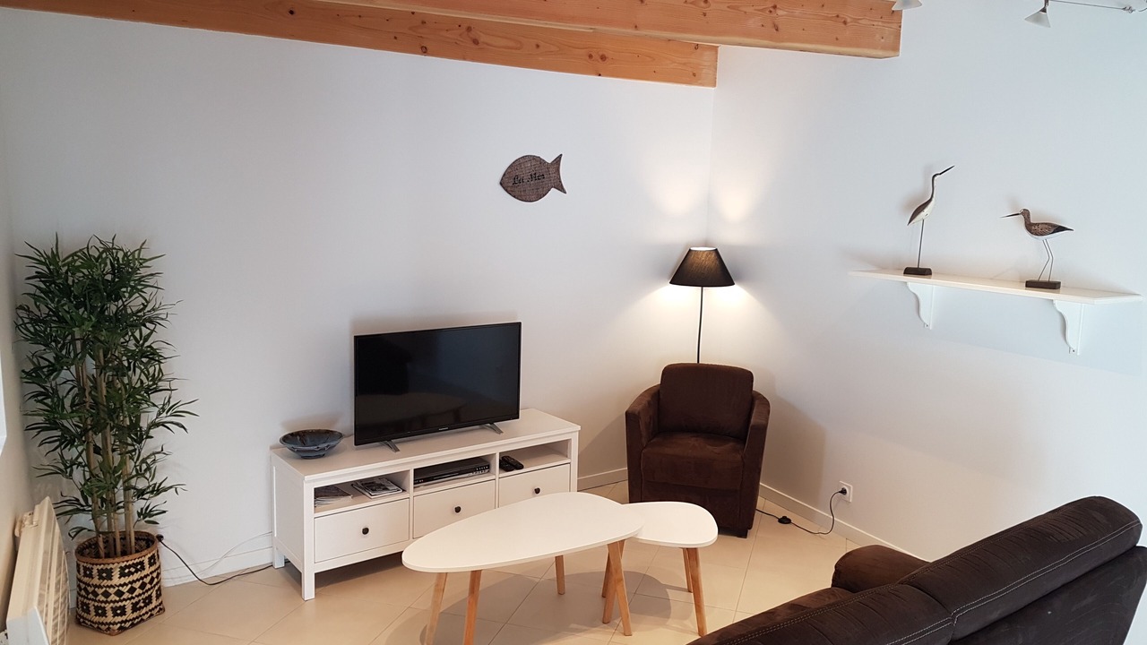 Photo of Livingroom in Tredrez-Locquemeau