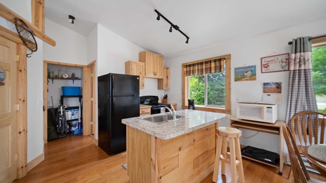 Photo of Kitchen in Carp Lake