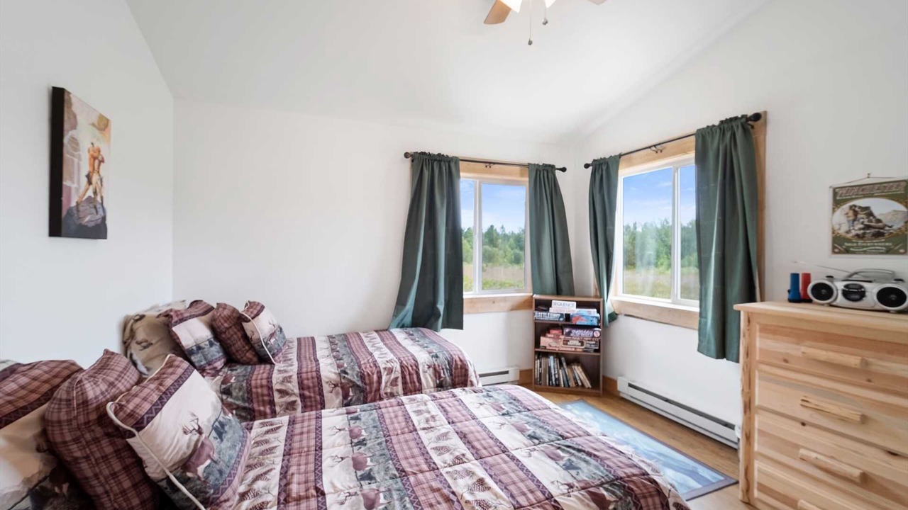 Photo of Bedroom in Carp Lake