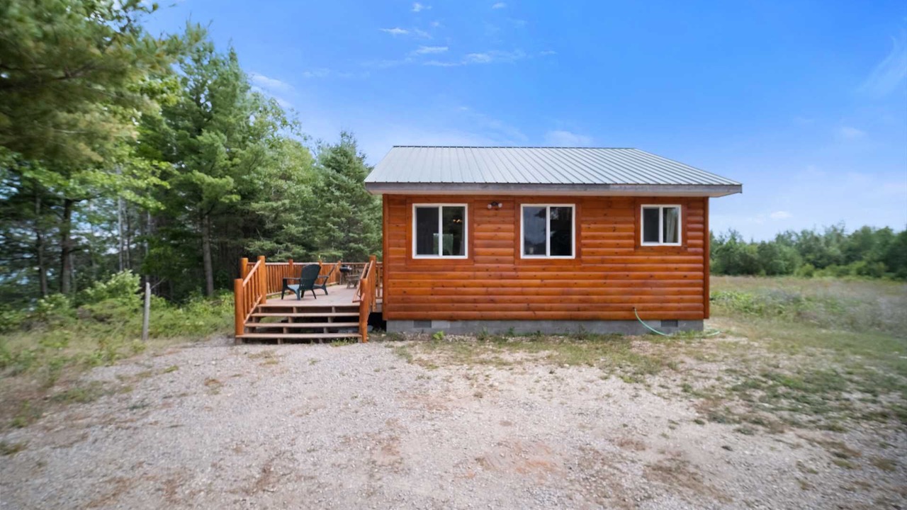 Photo of Outdoor in Carp Lake